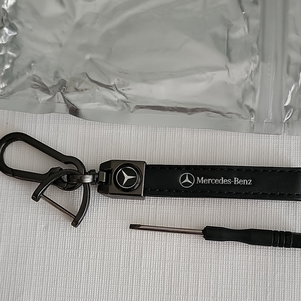NEW IN PACKAGE Mercedes Benz Key Strap  Bin9